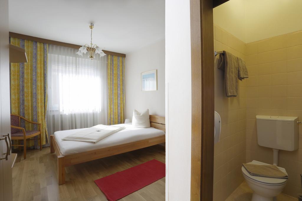 Alpen.Adria.Stadthotel Клагенфурт Екстериор снимка